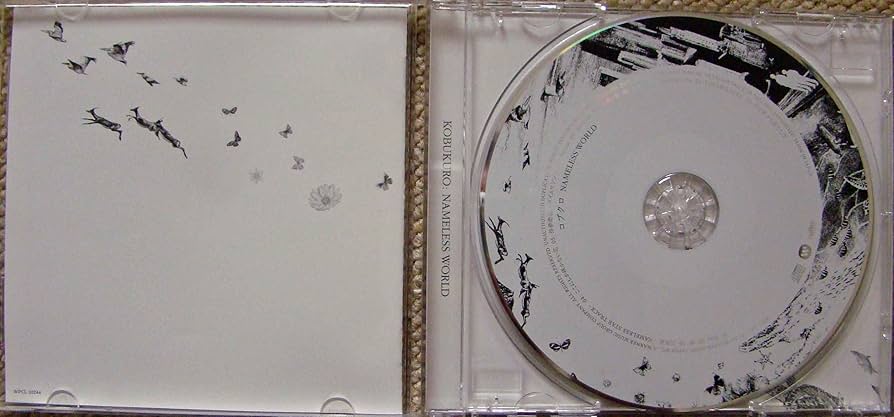邦楽 NAMELESS WORLD Amazon.co.jp: NAMELESS WORLD(通常盤) - コブクロ: ミュージック